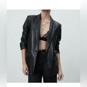 ZARA Black Faux Leather Oversized Blazer Jacket Blogger
Favorite-like New